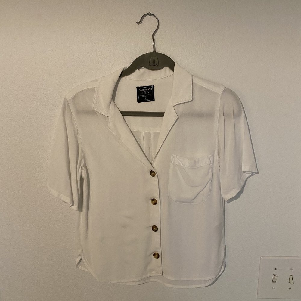 White Abercrombie & Fitch Getaway Shirt